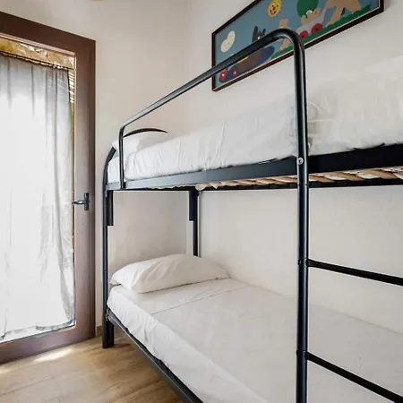 150 M Dal Mare Pinus Village Due Pula