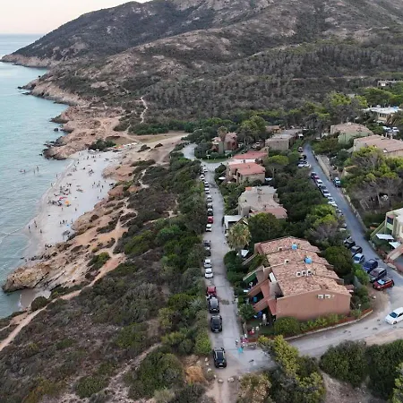 150 M Dal Mare Pinus Village Due * Pula